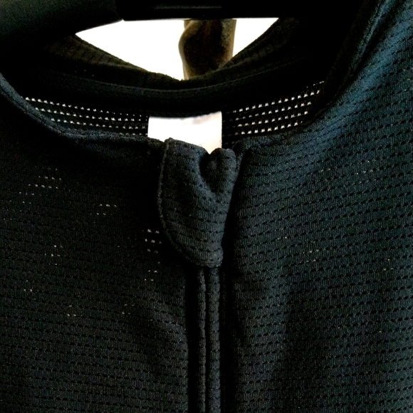 Kalenji (France) top - NWOT - Picture 9 of 15